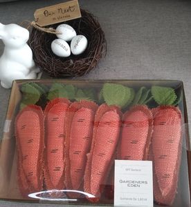 6 ft Carrots Garland